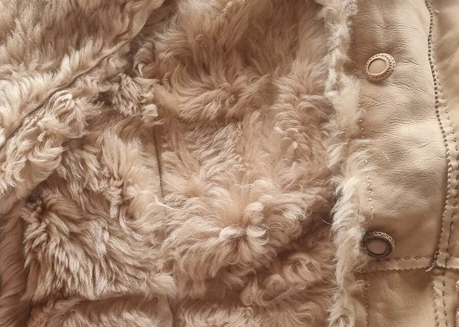 How to Buy Vintage Shearling: A Luxe Guide for the Modern Diva