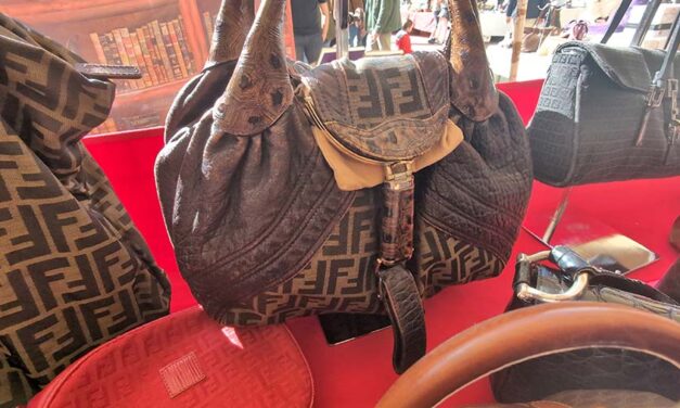 Vestiare Collective – Why I Buy Vintage