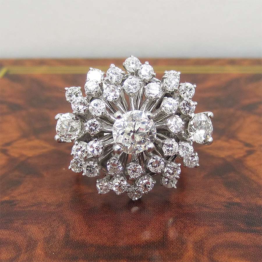 Why Vintage Diamond Rings Are the Smartest Luxury You’ll Ever Buy